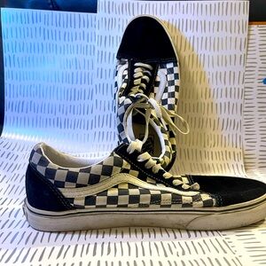 Vans Off The Wall Old Skool Black Checker Classic Skate Shoe